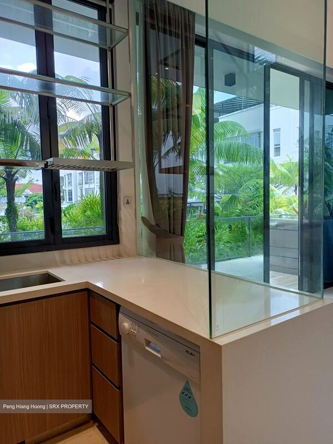 Sunrise Terrace (D28), Terrace #459838571